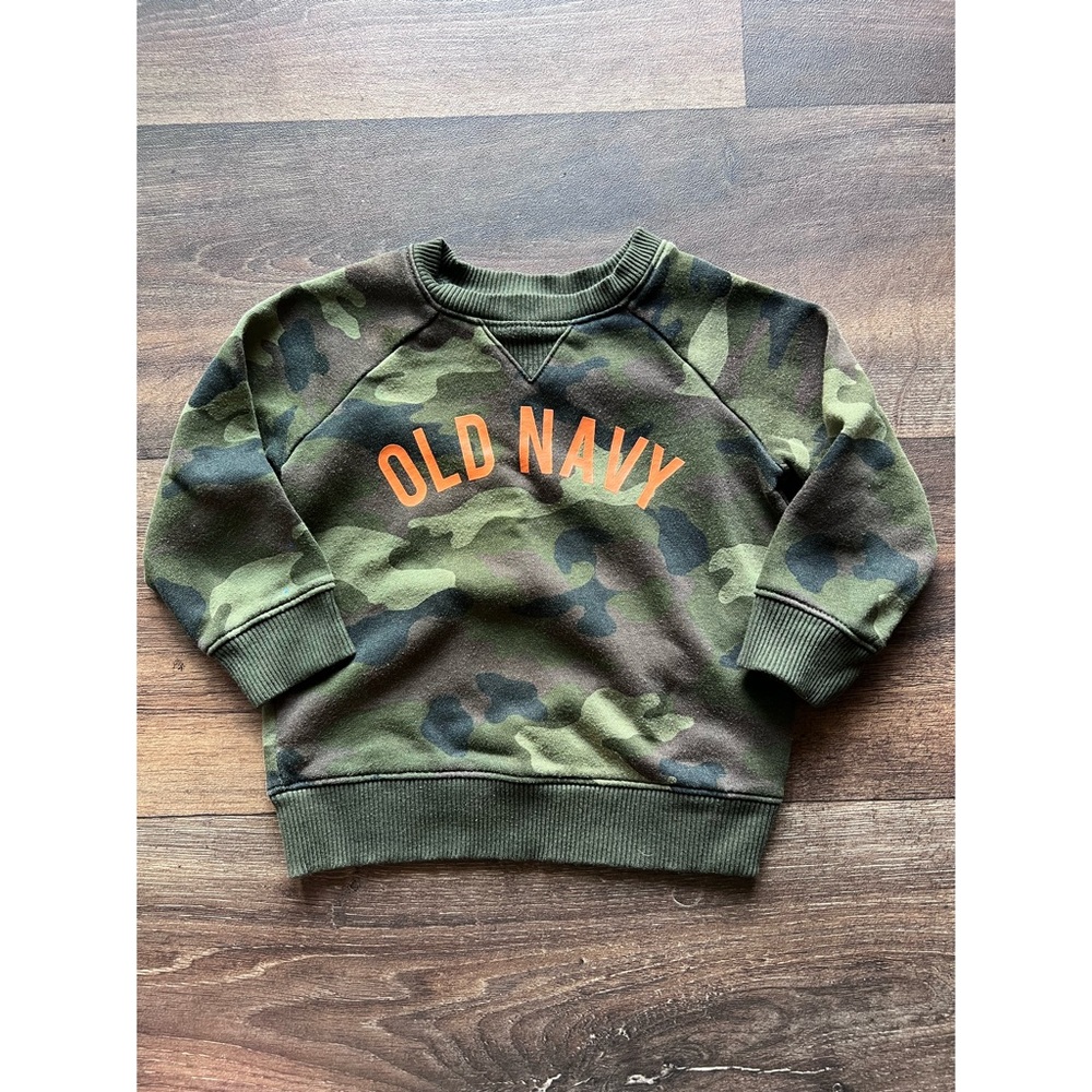 OLD NAVY Camo Crewneck Sweatshirt